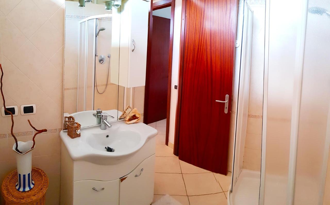 Suites Pratoranieri Beach Фолоника Екстериор снимка